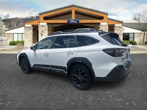 Used 2024 Subaru Outback Onyx Edition AWD/4WD image 6