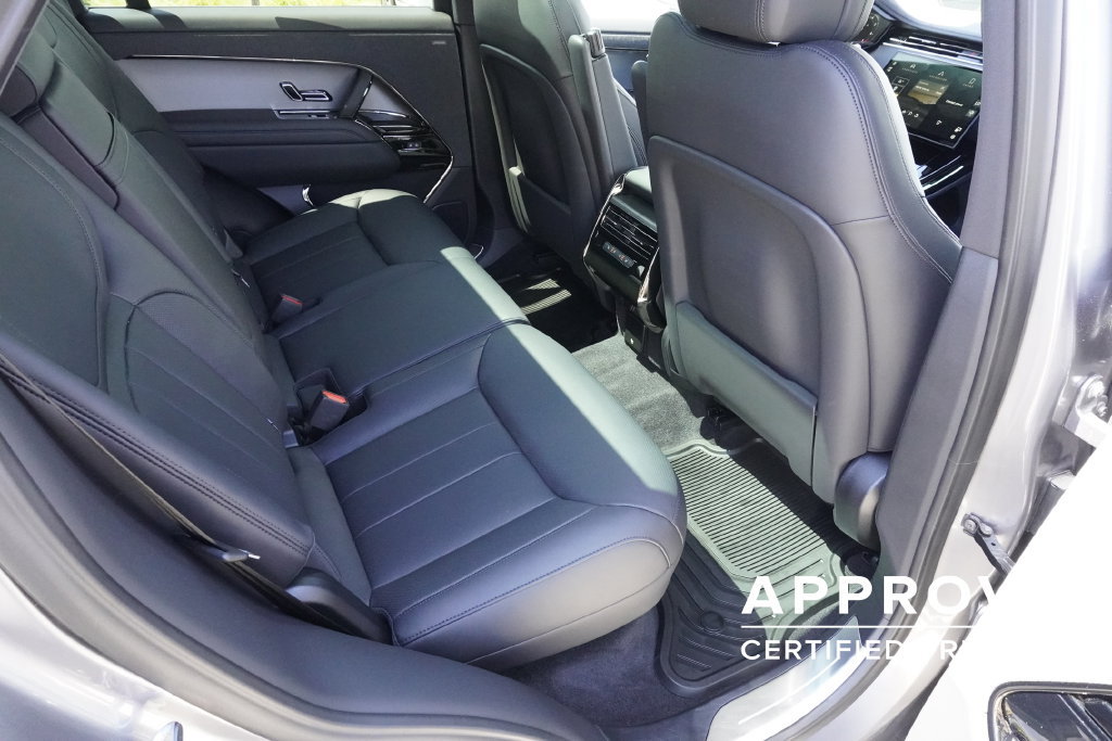 Used 2025 Land Rover Range Rover Sport SE AWD/4WD image 26