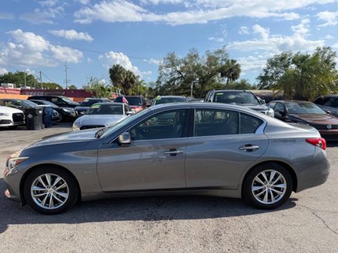 Used 2017 INFINITI Q50 3.0t Premium RWD image 2