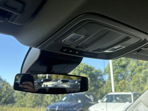 Used 2025 Chevrolet Silverado 1500 LT image 61