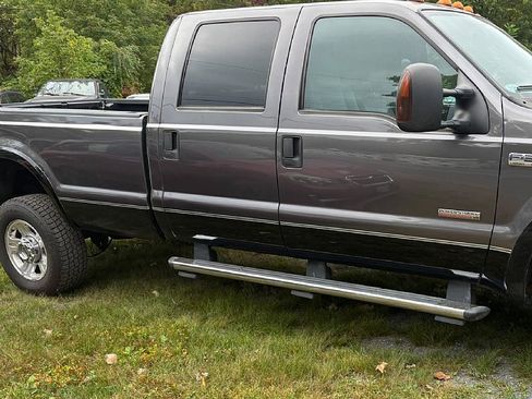 Used 2007 Ford F350 Lariat AWD/4WD image 7