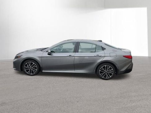 Certified 2025 Toyota Camry XLE w/ Premium Plus Package image 10