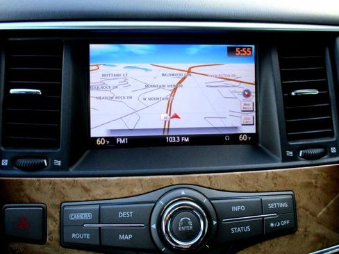 Used 2011 INFINITI QX56 2WD w/ Theater Pkg image 9