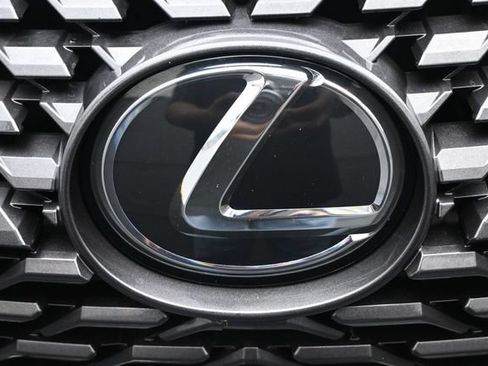 Used 2022 Lexus RX 350L Premium w/ Premium Package AWD/4WD image 29