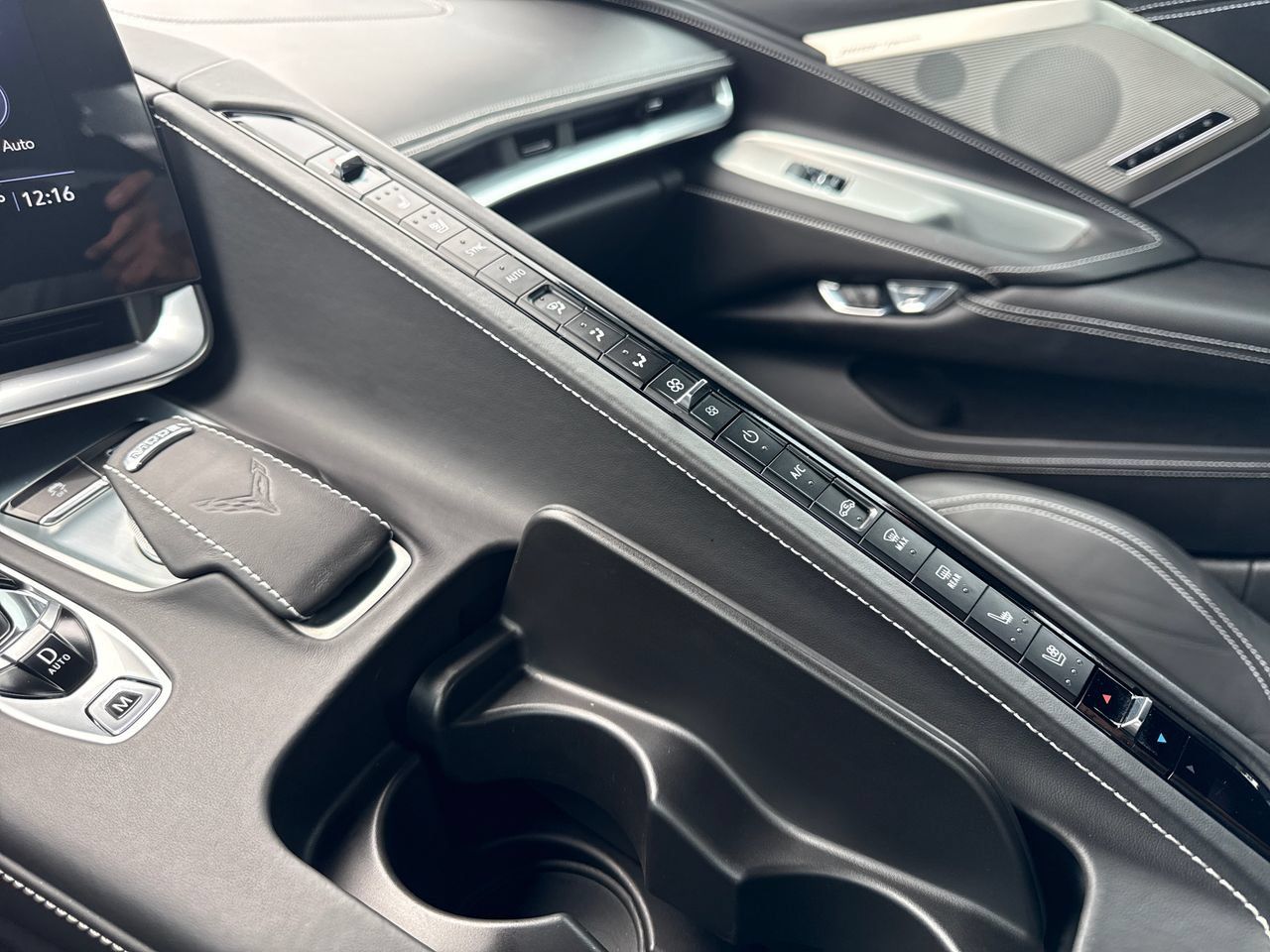 Used 2023 Chevrolet Corvette Stingray Premium Cpe w/ Chrome Exterior Badge Package RWD image 18
