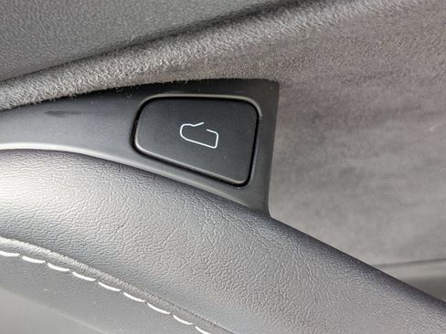 Used 2023 Tesla Model 3 Standard Range RWD image 34