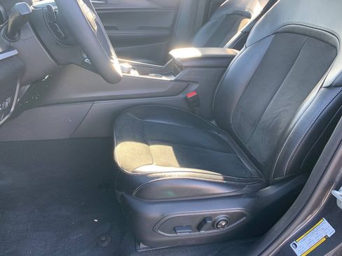 Used 2024 Jeep Grand Cherokee Altitude AWD/4WD image 12