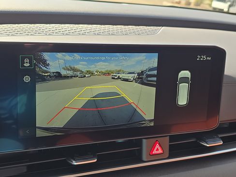 New 2026 Kia Carnival EX FWD image 25