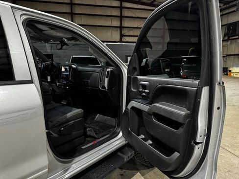 Used 2017 Chevrolet Silverado 1500 LT w/ All Star Edition image 25