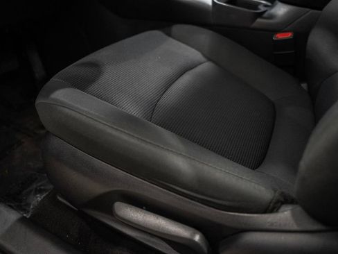 Used 2024 Toyota RAV4 LE image 31