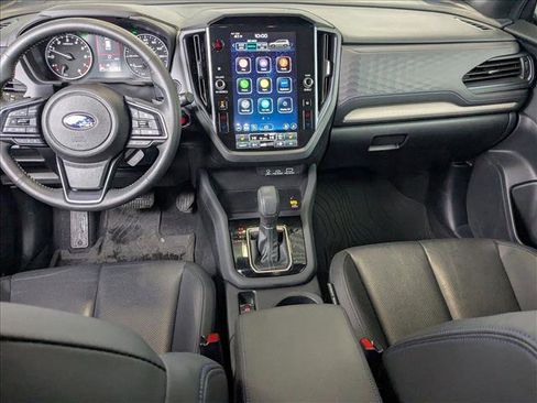 Used 2025 Subaru Forester Limited image 17