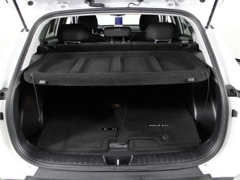 Certified 2024 Hyundai Kona SEL AWD/4WD image 18
