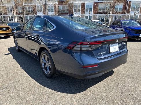Used 2023 Honda Accord EX image 16