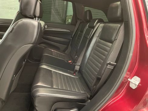 Used 2020 Jeep Grand Cherokee Limited X AWD/4WD image 23