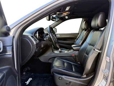 Used 2021 Jeep Grand Cherokee Limited AWD/4WD image 10