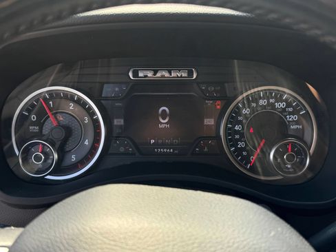 Used 2019 RAM 2500 Big Horn AWD/4WD image 19