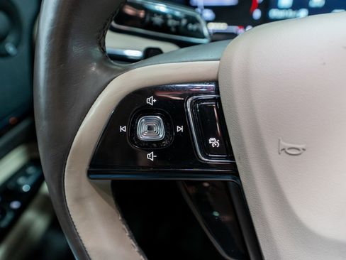 Used 2020 Lincoln Corsair Reserve w/ Equipment Group 201A image 29