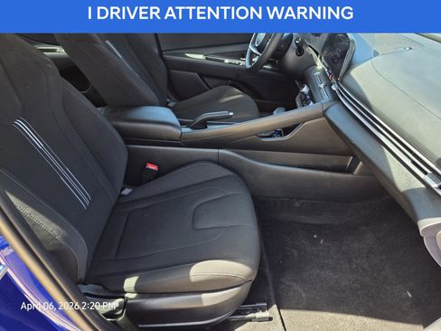Used 2024 Hyundai Elantra SEL FWD image 11