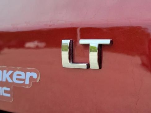 Used 2024 Chevrolet Trax LT w/ LT Convenience Package FWD image 6