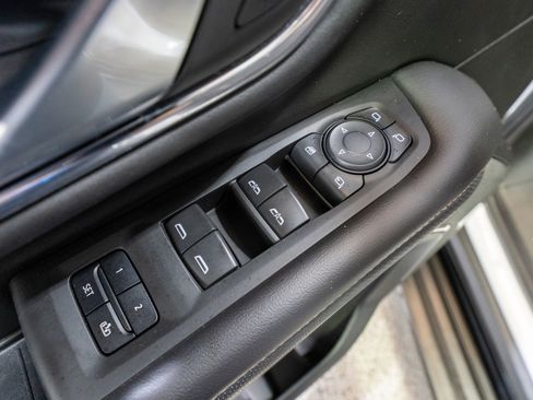 Used 2022 GMC Yukon XL AT4 w/ Max Trailering Package AWD/4WD image 14