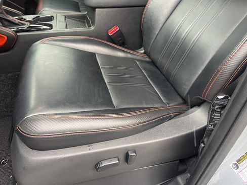 Used 2023 Nissan Frontier Pro-X w/ Pro-X Premium Package image 7