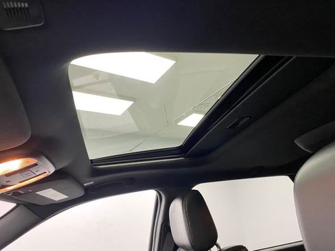 Used 2023 Dodge Durango R/T image 21