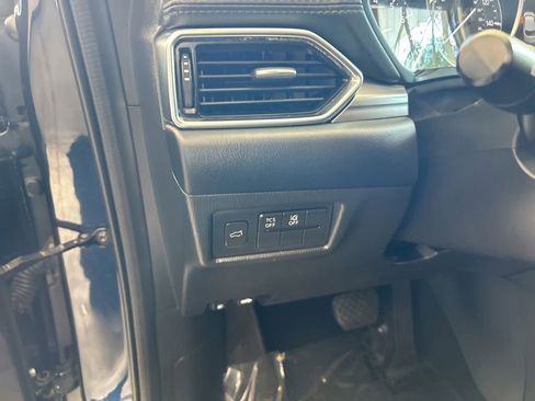 Used 2018 MAZDA CX-5 Touring w/ Preferred Equipment Package image 39