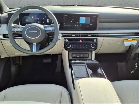 New 2026 Hyundai Tucson Limited image 7