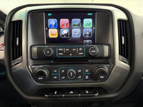 Used 2018 Chevrolet Silverado 1500 LT w/ All Star Edition image 21