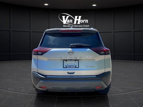 Used 2023 Nissan Rogue SV w/ SV Premium Package AWD/4WD image 6