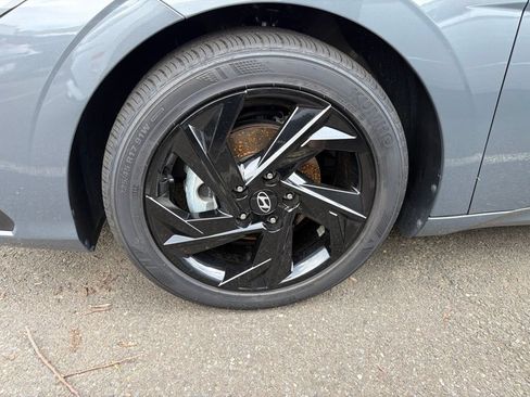 Certified 2026 Hyundai Elantra Sport FWD image 5