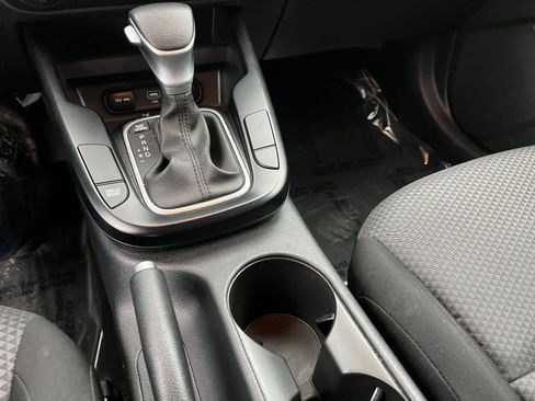 Used 2025 Kia Soul LX w/ LX Technology Package image 39