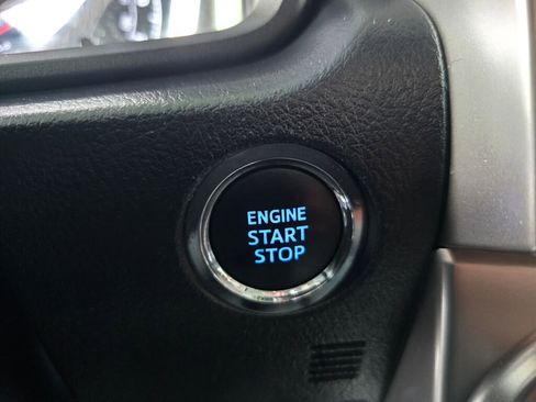 Used 2024 Toyota 4Runner SR5 Premium w/ Moonroof Package image 33