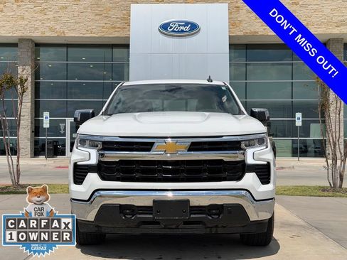 Used 2026 Chevrolet Silverado 1500 LT w/ Texas Edition Plus AWD/4WD image 2