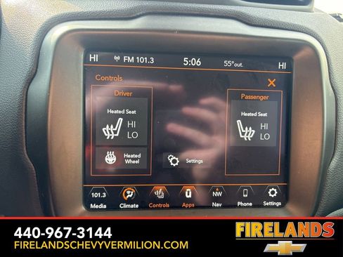Used 2022 Jeep Renegade Latitude w/ Convenience Group image 4