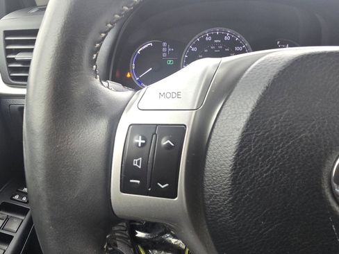 Used 2013 Lexus CT 200h 200h image 20