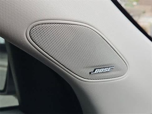 Used 2025 Honda Pilot Touring image 32