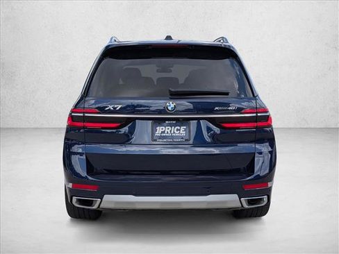 Used 2023 BMW X7 xDrive40i w/ Premium Package AWD/4WD image 7