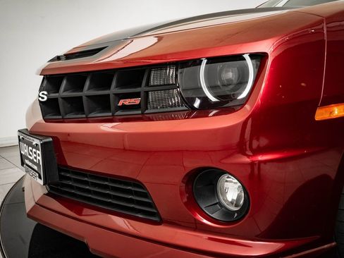 Used 2010 Chevrolet Camaro SS w/ RS Package RWD image 3