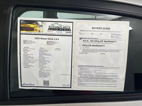 Used 2025 Nissan Versa S w/ Trunk Package FWD image 37