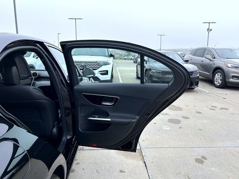 Used 2024 Mercedes-Benz C 300 Sedan image 17