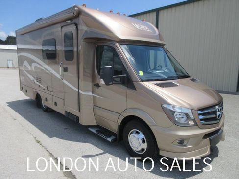 Used 2017 Mercedes-Benz Sprinter 3500 image 8