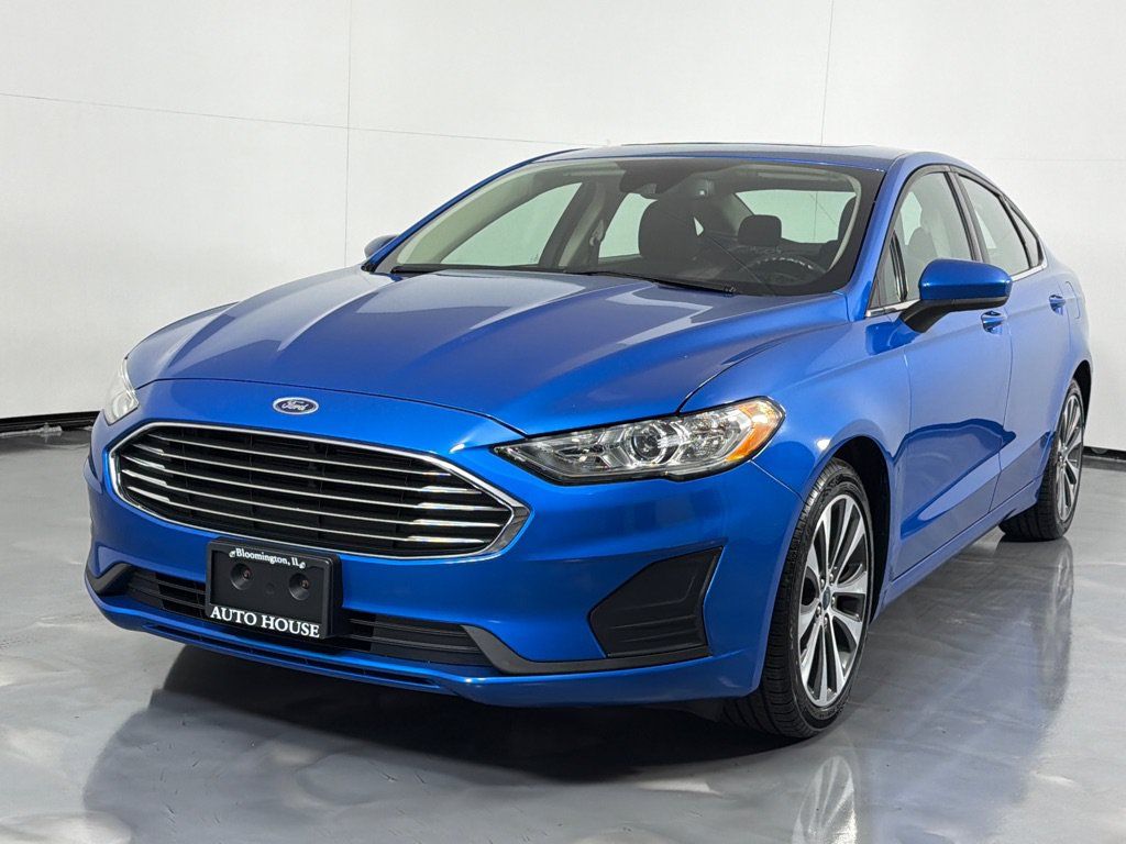 Used 2020 Ford Fusion SE AWD/4WD image 10