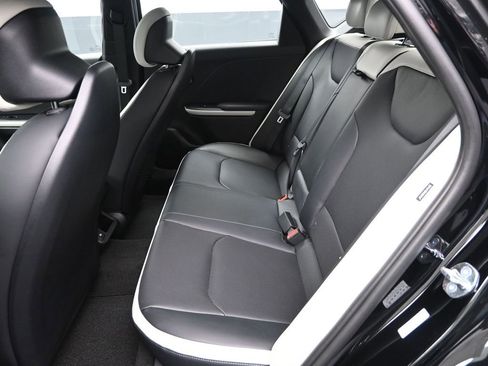 New 2026 Kia K4 GT-Line image 33