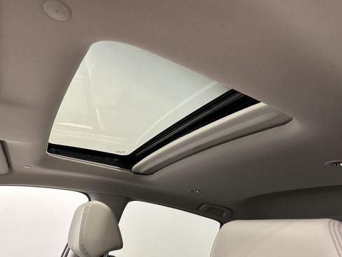 Certified 2024 Honda HR-V EX-L image 18