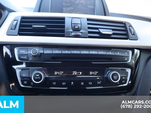 Used 2018 BMW 320i Sedan image 29