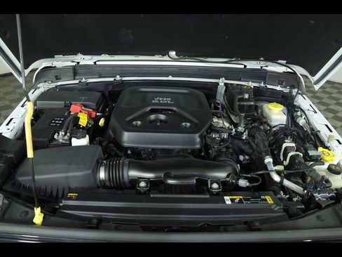 Used 2022 Jeep Wrangler Unlimited Willys image 16