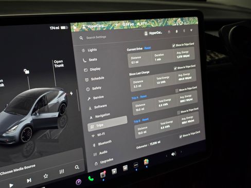 Used 2023 Tesla Model Y Performance AWD/4WD image 72