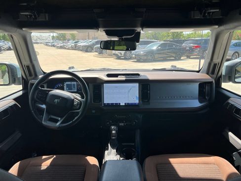 Used 2023 Ford Bronco Outer Banks AWD/4WD image 19