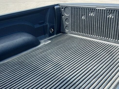 Used 2016 RAM 1500 Classic SLT image 36